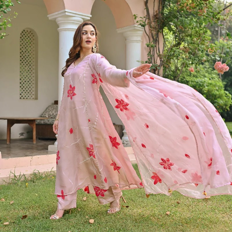 Comfortable And Simple Pihu Tissue Silk Suit set