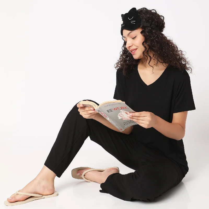 Warm Atmosphere Regular Fit Solid Lounge Top