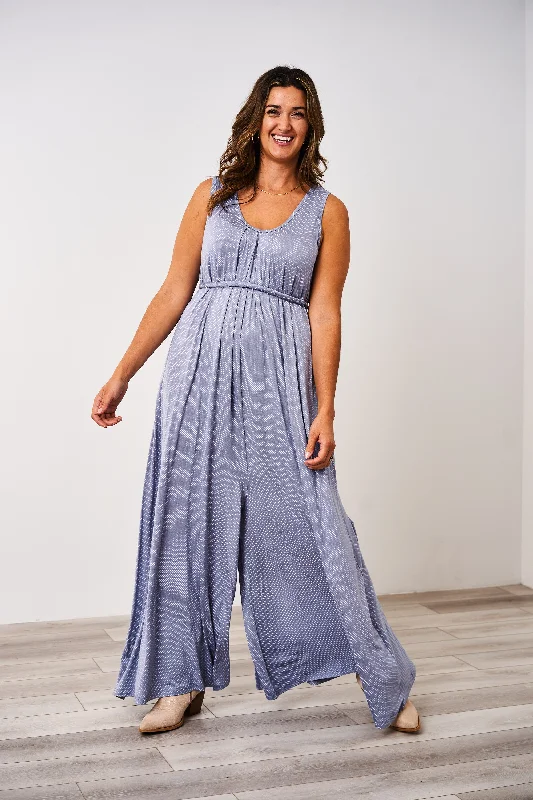 The Momper® Sleeveless Maxi Nursing Momper