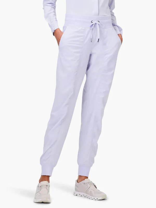 High-end Fabrics Tech Stretch Ruched Jogger In Wisteria Heather